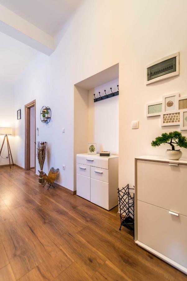 Pula City Center Apartments Eksteriør billede